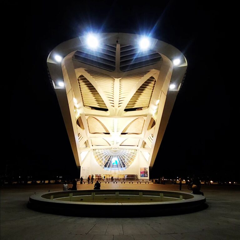 429450874 388533113887425 4990535102112233476 n 768x768