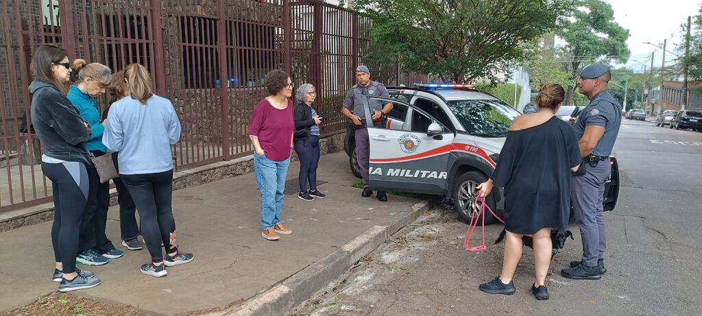 Bosque dos Salesianos com movimentação de terra.